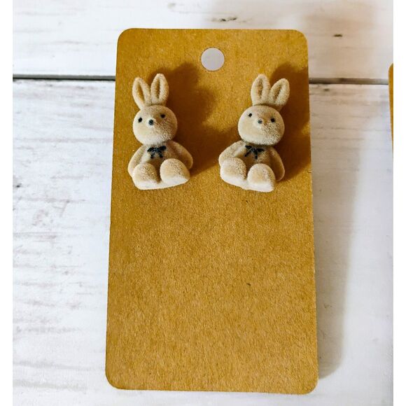 (2) New Flocked/Fuzzy Earrings Bunny Rabbits & Bear w/Crown Studs Cute, Funky 3D - Picture 4 of 5